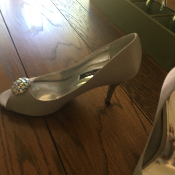 Shoes - Picture 2 of 3